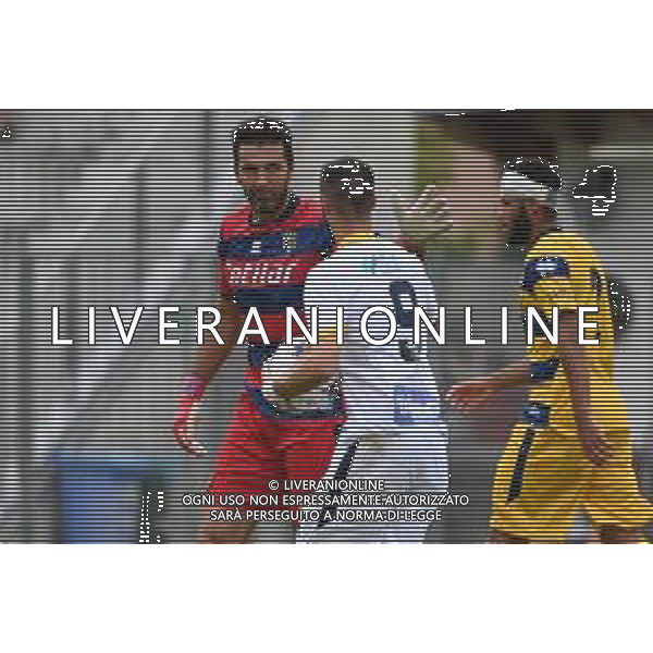 Gianlugi Buffon (Parma) e Riccardo Barbuti (Trento) dopo il gol dell\'1 a 1 Parma vs Trento amichevole precampionato San Michele all\'Adige 24-07-2021 foto Roberto Garavaglia/ag. Aldo Liverani sas