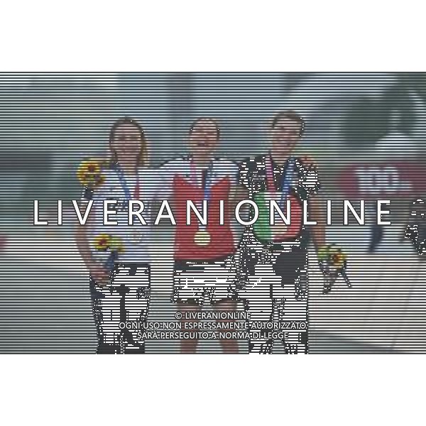25-07-2021 Giochi Olimpici Elite Donne; 2021, Austria; 2021, Olanda; 2021, Italia; Kiesenhofer, Anna; Van Vleuten, Annemiek; Longo Borghini, Elisa; Fuji Speedway; ©SIROTTI/AGENZIA ALDO LIVERANI SAS