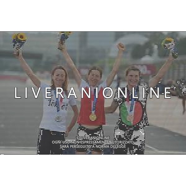 25-07-2021 Giochi Olimpici Elite Donne; 2021, Austria; 2021, Olanda; 2021, Italia; Kiesenhofer, Anna; Van Vleuten, Annemiek; Longo Borghini, Elisa; Fuji Speedway; ©SIROTTI/AGENZIA ALDO LIVERANI SAS