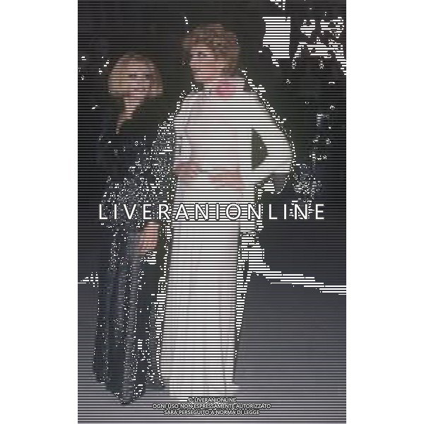 RAFFAELLA CARRA\' CANTANTE E ATTRICE - RETROSPETTIVA NELLA FOTO CON MINA MAZZINI A \'MILLELUCI\' NEL 1974 ©ARCHIVIO GIOVANNI LIVERANI /AG. ALDO LIVERANI SAS