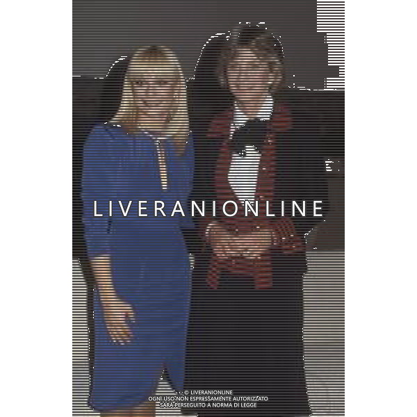 RAFFAELLA CARRA\' ATTRICE E SHOWGIRL - RETROSPETTIVA ANNI \'80 NELLA FOTO CON JEAN ANN KENNEDY ©ARCHIVIO GIOVANNI LIVERANI/AGENZIA ALDO LIVERANI SAS