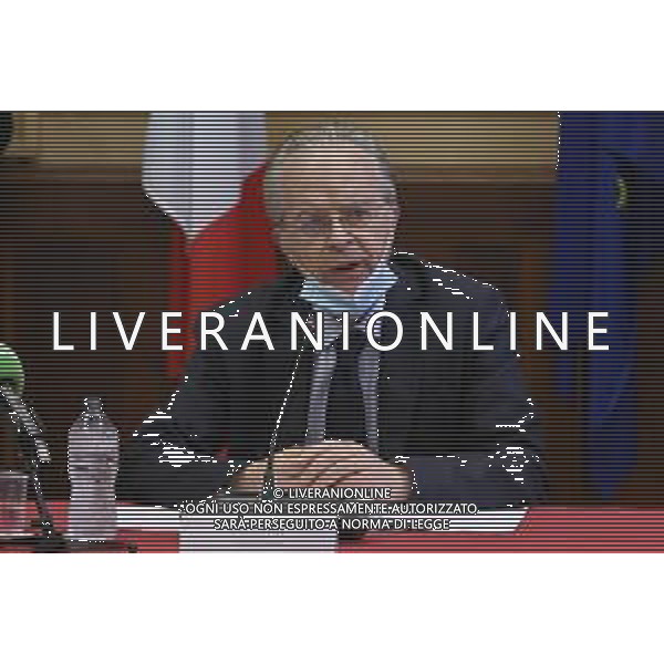 © TVRG Firma protocollo cura aree verdi nella foto Renato Saccone prefetto di Milano Milano 26-07-2021 Sottoscrizione presso la Prefettura di Milano del protocollo d\'intesa per la promozione di attivita\' di cura e manutenzione di aree verdi, parchi e giardini con il coinvolgimento diretto di persone detenute in carcere. Presenti Marta Cartabia ministro della giustizia, Bernardo Petralia capo dipartimento dell\'amministrazione penitanziaria, Giuseppe Sala sindaco di Milano e Renato Saccone prefetto di Milano foto Roberto Garavaglia/ag. Aldo Liverani sas