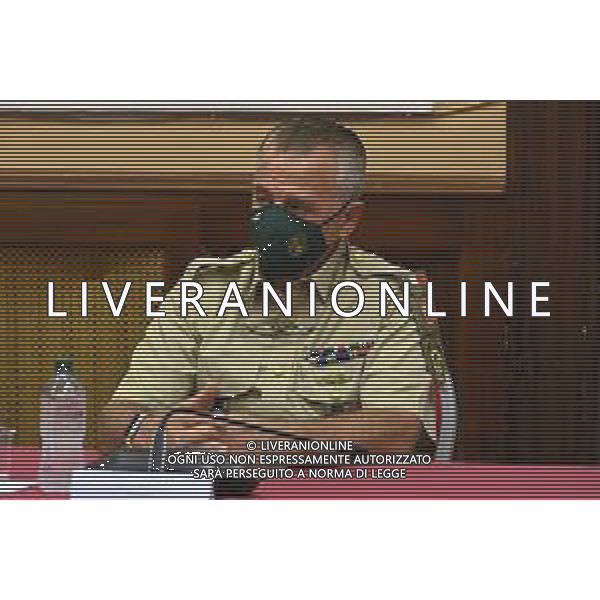 © TVRG Firma protocollo cura aree verdi nella foto Giuseppe Scabioli presidente dell\'associazione Giacche Verdi Lombardia Milano 26-07-2021 Sottoscrizione presso la Prefettura di Milano del protocollo d\'intesa per la promozione di attivita\' di cura e manutenzione di aree verdi, parchi e giardini con il coinvolgimento diretto di persone detenute in carcere. Presenti Marta Cartabia ministro della giustizia, Bernardo Petralia capo dipartimento dell\'amministrazione penitanziaria, Giuseppe Sala sindaco di Milano e Renato Saccone prefetto di Milano foto Roberto Garavaglia/ag. Aldo Liverani sas