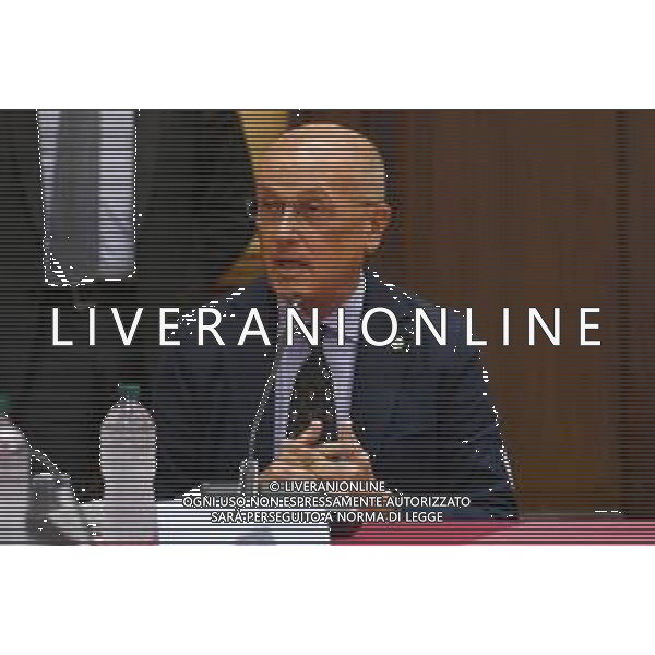 © TVRG Firma protocollo cura aree verdi nella foto Bernardo Petralia capo dipartimento dell\'amministrazione penitenziaria Milano 26-07-2021 Sottoscrizione presso la Prefettura di Milano del protocollo d\'intesa per la promozione di attivita\' di cura e manutenzione di aree verdi, parchi e giardini con il coinvolgimento diretto di persone detenute in carcere. Presenti Marta Cartabia ministro della giustizia, Bernardo Petralia capo dipartimento dell\'amministrazione penitanziaria, Giuseppe Sala sindaco di Milano e Renato Saccone prefetto di Milano foto Roberto Garavaglia/ag. Aldo Liverani sas