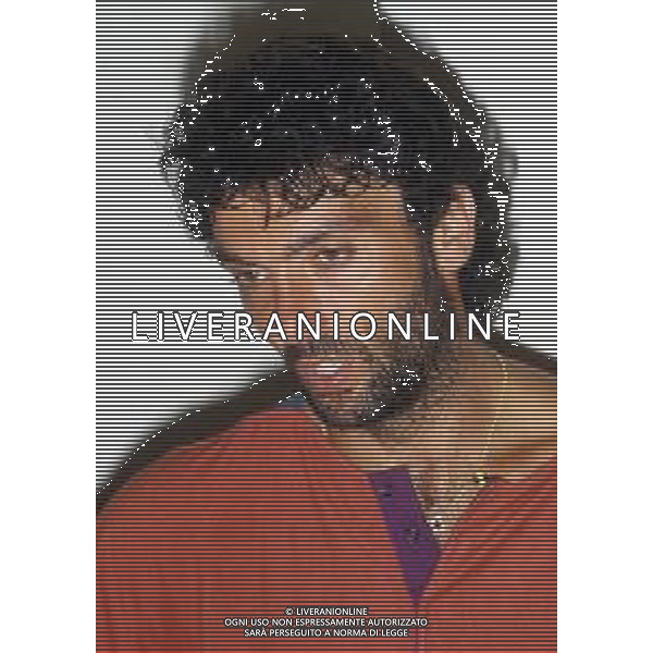 RETROSPETTIVA LUIGI SACCHETTI CALCIATORE NELLA FOTO LUIGI SACCHETTI CON LA MAGLIA DELLA VERONA CALCIO AG ALDO LIVERANI SAS 
