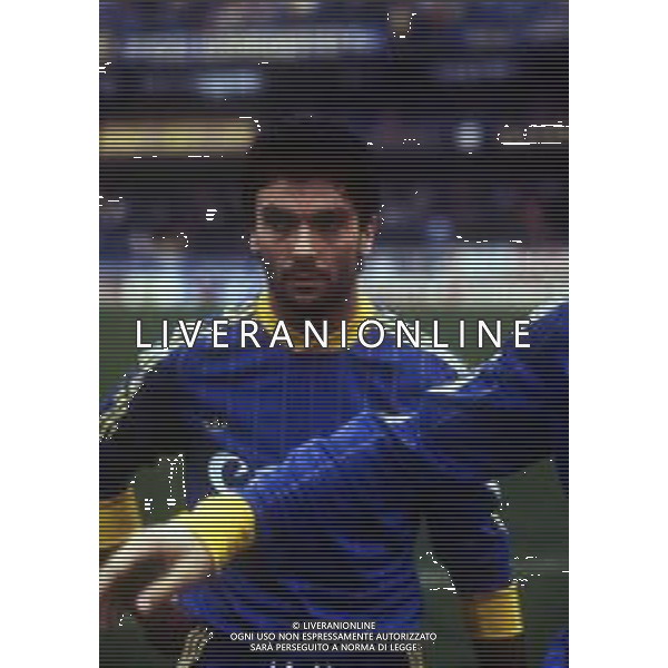 RETROSPETTIVA LUIGI SACCHETTI CALCIATORE NELLA FOTO LUIGI SACCHETTI CON LA MAGLIA DELLA VERONA CALCIO AG ALDO LIVERANI SAS 