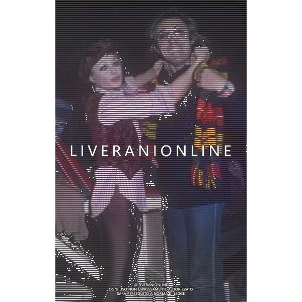 RAFFAELLA CARRA\' CANTANTE E ATTRICE - RETROSPETTIVA ANNI \'70 NELLA FOTO con Luca Sabatelli costumista e scenografo ©ARCHIVIO GIOVANNI LIVERANI /AG. ALDO LIVERANI SAS