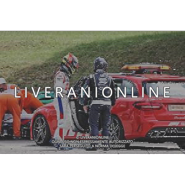 Mick Schumacher (GER) Haas VF-21 with Dr Ian Roberts (GBR) FIA Doctor after he crashed in the second practice session. 31.07.2021. Formula 1 World Championship, Rd 11, Hungarian Grand Prix, Budapest, Hungary, Qualifying Day. - www.xpbimages.com, EMail: requests@xpbimages.com © Copyright: Batchelor / XPB Images/AGENZIA ALDO LIVERANI SAS - ITALY ONLY - EDITORIAL USE ONLY