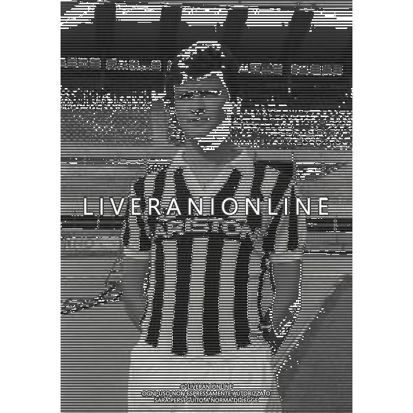 RETROSPETTIVA ALDO SERENA CALCIATORE NELLA FOTO ALDO SERENA CON LA MAGLIA DELLA JUVENTUS NELL\'ANNO 1985-1986 AG ALDO LIVERANI SAS