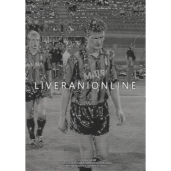 RETROSPETTIVA ALDO SERENA CALCIATORE NELLA FOTO ALDO SERENA CON LA MAGLIA DELL\'INTER NELL\'ANNO 1989-1990 AG ALDO LIVERANI SAS 
