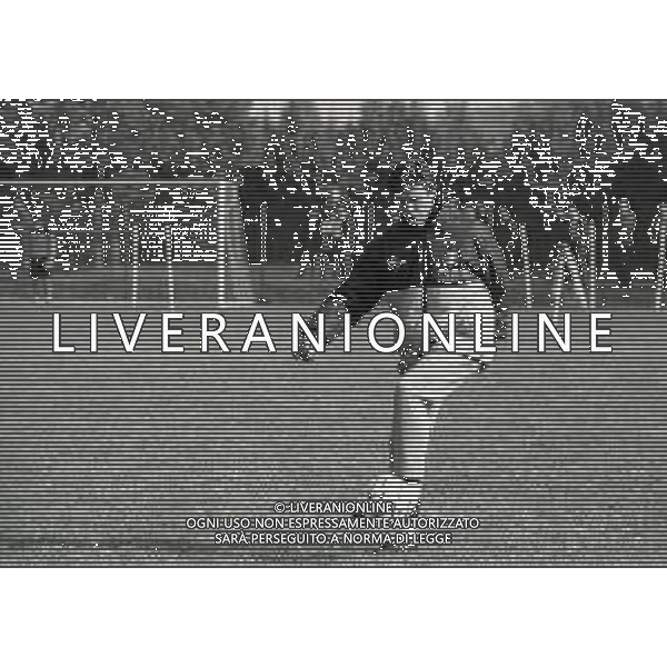 RETROSPETTIVA ALDO SERENA CALCIATORE NELLA FOTO ALDO SERENA CON LA MAGLIA DELL\'INTER NELL\'ANNO 1989-1990 AG ALDO LIVERANI SAS 