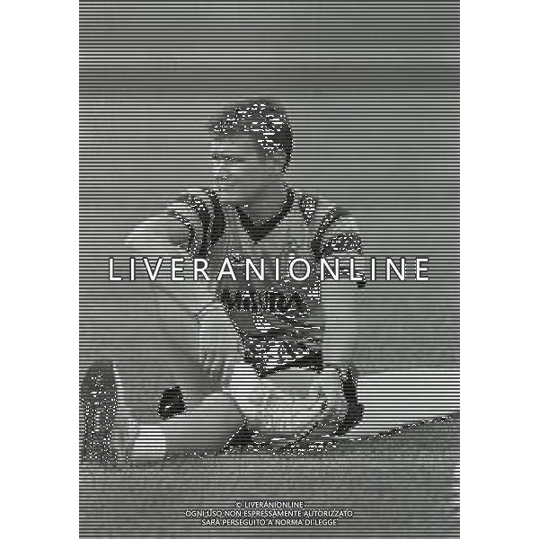RETROSPETTIVA ALDO SERENA CALCIATORE NELLA FOTO ALDO SERENA CON LA MAGLIA DELL\'INTER NELL\'ANNO 1989-1990 AG ALDO LIVERANI SAS 