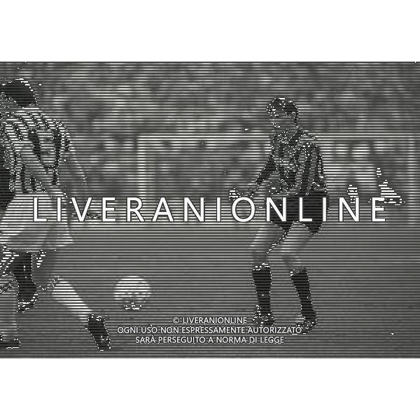 RETROSPETTIVA ALDO SERENA CALCIATORE NELLA FOTO ALDO SERENA CON LA MAGLIA DELL\'INTER NELL\'ANNO 1989-1990 AG ALDO LIVERANI SAS 