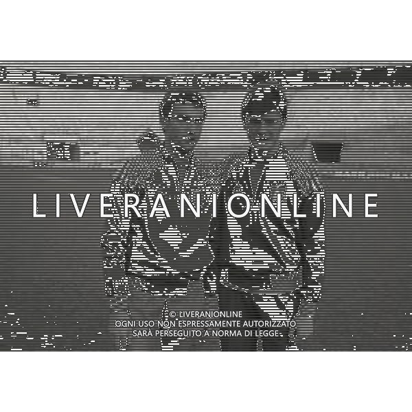 RETROSPETTIVA ALDO SERENA CALCIATORE NELLA FOTO ALDO SERENA IN ALLENAMENTO CON LA NAZIONALE ITALIANA A SAN SIRO NELL\'ANNO 1984-1985 CON GIUSEPPE BERGOMI AG ALDO LIVERANI SAS 