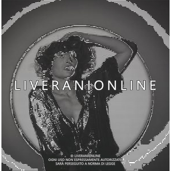 NEG-RETROSPETTIVA ERIKA BLANC ATTRICE NELLA FOTO ERIKA BLANC NELL\'ANNO 1982 A MILANO AG ALDO LIVERANI SAS