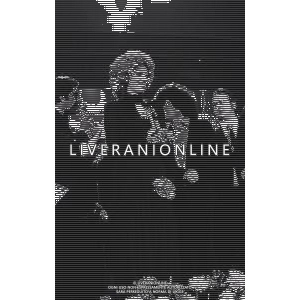 RETROSPETTIVA IVA ZANICCHI CANTANTE NELLA FOTO IVA ZANICCHI AL FESTIVAL DI SANREMO 1974 AG ALDO LIVERANI SAS