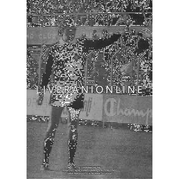 23-10-1983 COMO-CAMPIONATO DI CALCIO SERIE B COMO-PISTOIESE 1-0 NELLA FOTO ARBITRO GIORGIO BALDI AG ALDO LIVERANI SAS