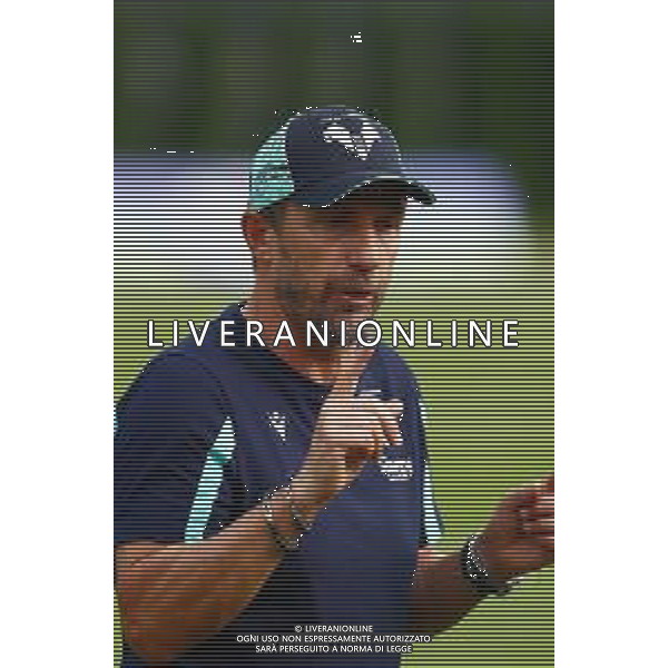 HELLAS VERONA CALCIO ALLENAMENTO PRECAMPIONATO 2021/2022 NELLA FOTO L\'ALLENATORE EUSEBIO DI FRANCESCO ©SANTANDREA/AGENZIA ALDO LIVERANI SAS