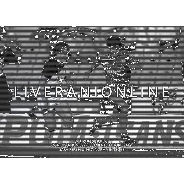 12-10-1986 UDINE CAMPIONATO DI CALCIO SERIE A UDINESE-VERONA 2-2 NELLA FOTO PAOLO ROSSI-DINO GALPAROLI AG ALDO LIVERANI SAS