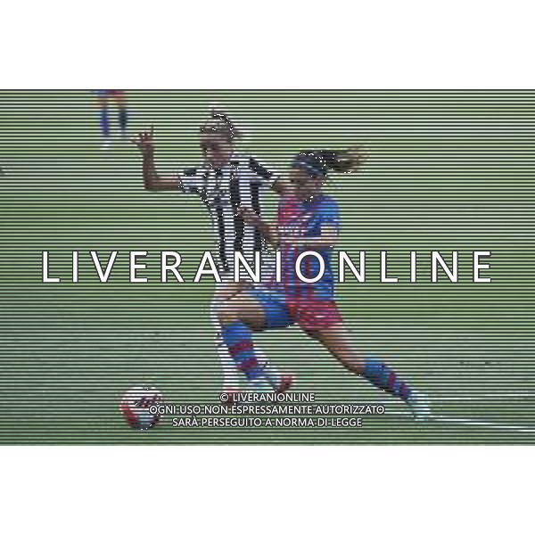 ¬© TVRG Barcellona vs Juventus nella foto Martina Rosucci (Juventus) e Aitana Bonmati\' (Barcellona) Barcellona vs Juventus - Trofeo Gamper squadre femminili foto Roberto Garavaglia/ag. Aldo Liverani sas/AGENZIA ALDO LIVERANI SAS