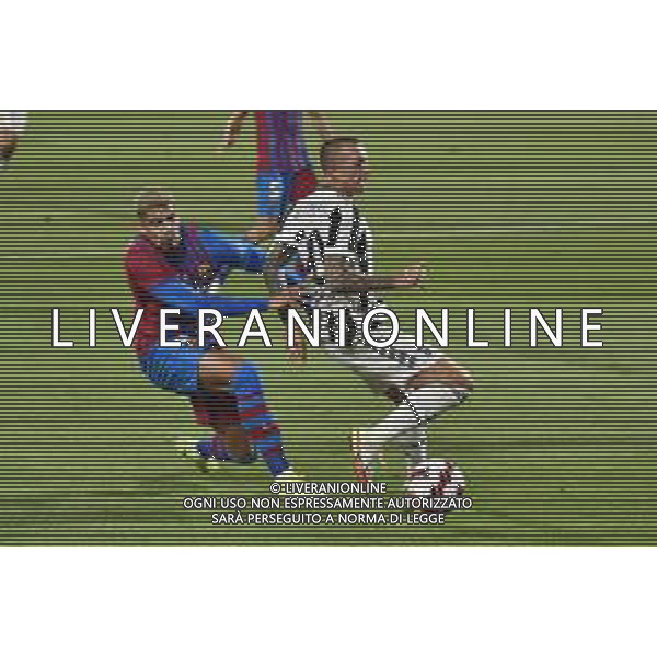 Ronald Araujo (Barcellona) e Federico Bernardeschi (Juventus) Barcellona vs Juventus - Trofeo Gamper amichevole precampionato Barcellona (SPA) 08-08-2021 Stadio Johan Cruijff foto Roberto Garavaglia/ag. Aldo Liverani sas/AGENZIA ALDO LIVERANI SAS
