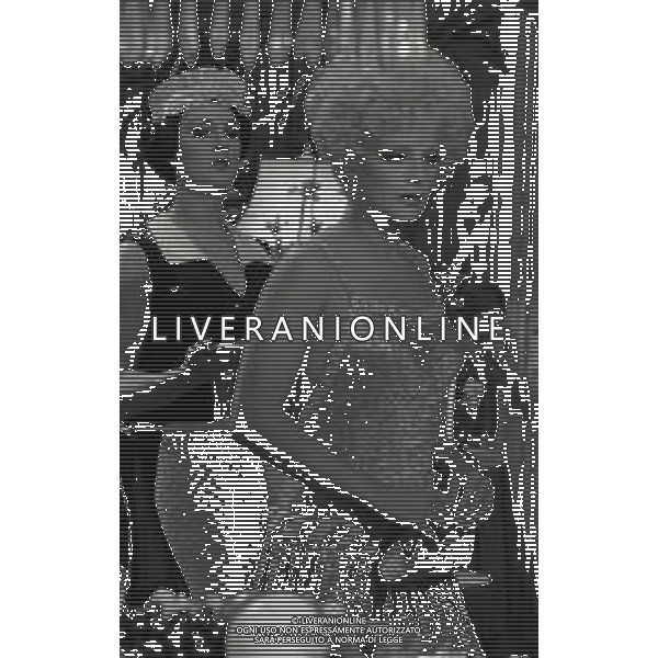RETROSPETTIVA VIRNA LISI ATTRICE NELLA FOTO VIRNA LISI NELL\'ANNO 1967 A ROMA SUL SET DEL FILM"ARABELLA" AG ALDO LIVERANI SAS
