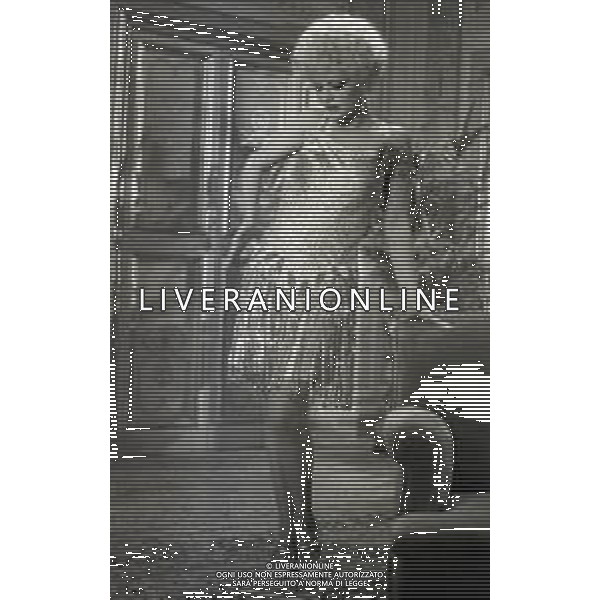 RETROSPETTIVA VIRNA LISI ATTRICE NELLA FOTO VIRNA LISI NELL\'ANNO 1967 A ROMA SUL SET DEL FILM"ARABELLA" AG ALDO LIVERANI SAS 