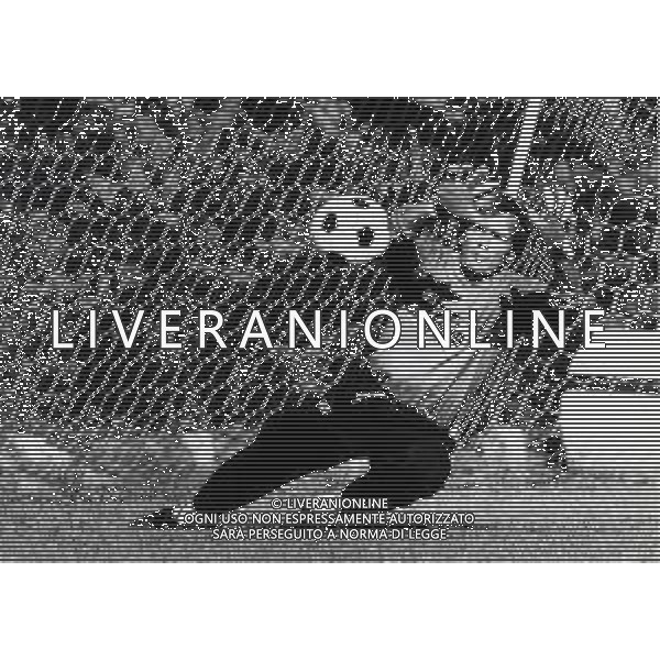 RETROSPETTIVA NELLO MALIZIA CALCIATORE E PREPARATORE PORTIERI NELLA FOTO NELLO MALIZIA CON LA MAGLIA DELL\'ATALANTA CALCIO AG ALDO LIVERANI SAS
