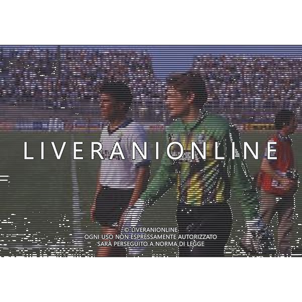 RETROSPETTIVA ASTUTILIO MALGIOGLIO CALCIATORE NELLA FOTO ASTUTILIO MALGIOGLIO CON DANIEL PASSARELLA AG ALDO LIVERANI SAS