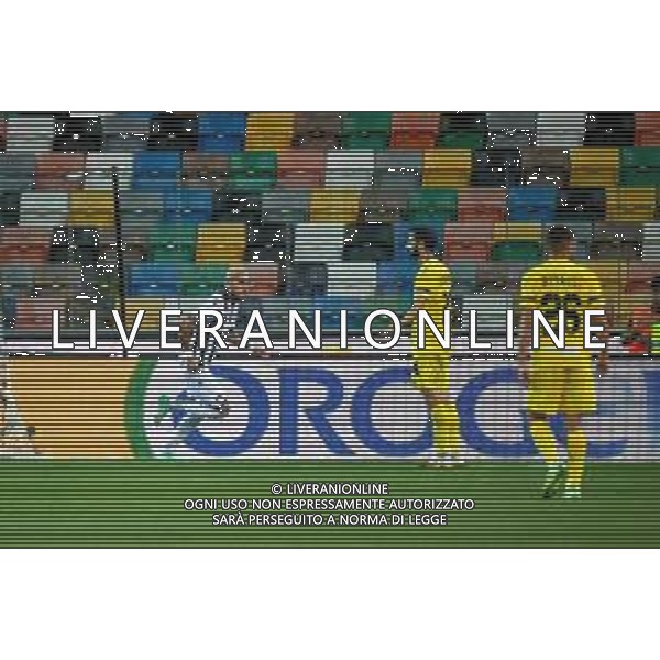 GriffoniE/LMedia - Trentaduesimi - Udinese vs Ascoli - Coppa Italia 2021/2022 13 agosto 2021 - Dacia Arena, Udine, Italia Nella foto: Gol di Roberto Maximiliano Pereyra (Udinese) 1-0 @GriffoniE/LMedia/AGENZIA ALDO LIVERANI SAS