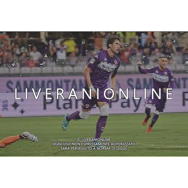 GuglielmiL/LMedia - Trentaduesimi - ACF Fiorentina vs Cosenza Calcio - Coppa Italia 2021/2022 13 agosto 2021 - Stadio Artemio Franchi, Firenze, Italia Nella foto: Dusan Vlahovic (Fiorentina) festeggia dopo il gol @GuglielmiL/LMedia AG ALDO LIVERANI SAS