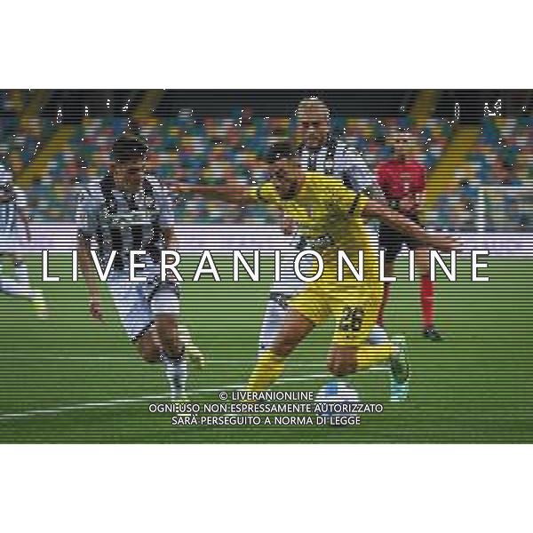 GriffoniE/LMedia - Trentaduesimi - Udinese vs Ascoli - Coppa Italia 2021/2022 13 agosto 2021 - Dacia Arena, Udine, Italia Nella foto: Soufiane Bidaoui (Ascoli) (D) iazione contro Nahuel Molina (Udinese) (S) @GriffoniE/LMedia/AGENZIA ALDO LIVERANI SAS