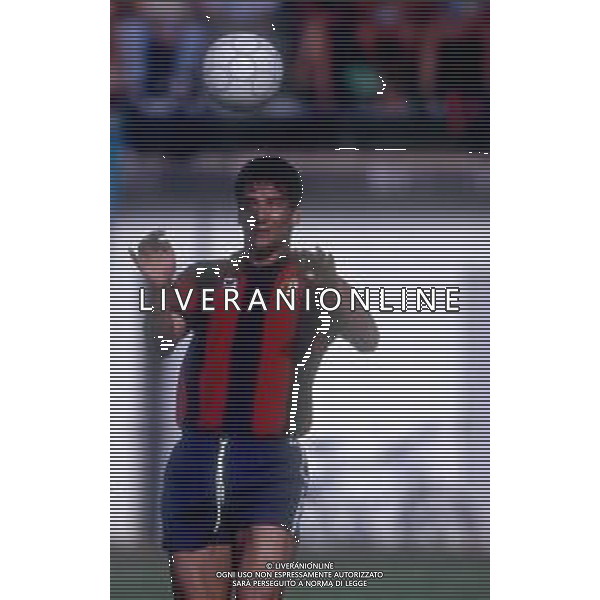 RETROSPETTIVA GIUSEPPE LORENZO CALCIATORE NELLA FOTO GIUSEPPE LORENZO CON LA MAGLIA DEL BOLOGNA CALCIO AG ALDO LIVERANI SAS