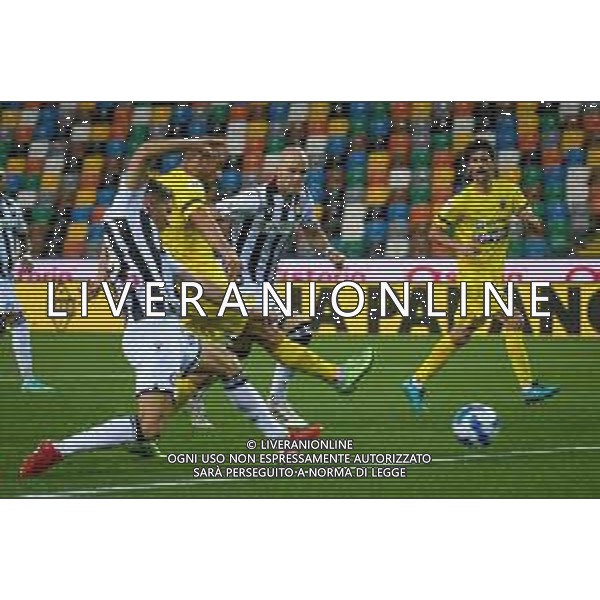 GriffoniE/LMedia - Trentaduesimi - Udinese vs Ascoli - Coppa Italia 2021/2022 13 agosto 2021 - Dacia Arena, Udine, Italia Nella foto: Tiro di Soufiane Bidaoui (Ascoli) @GriffoniE/LMedia/AGENZIA ALDO LIVERANI SAS