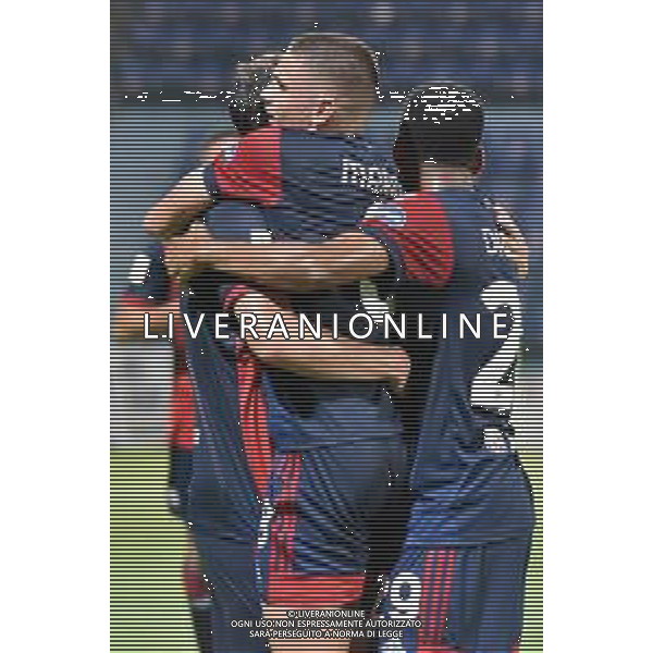 14-8-2021. Cagliari Calcio - Pisa Sporting Club. Sedicesimi Coppa Italia calcio. Italia, Sardegna, Cagliari, Stadio Unipol Domus. Salvatore Moi/Aldo Liverani s.a.s. Nella foto:gol ed esultanza di Diego Godin Cagliari conto Pisa in casa.