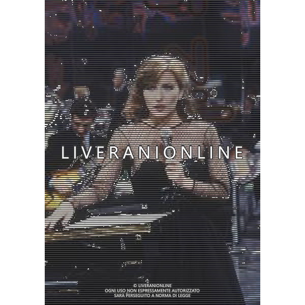 RETROSPETTIVA IVANA MONTI ATTRICE NELLA FOTO IVANA MONTI NELL\'ANNO 1982 A MILANO  AG ALDO LIVERANI SAS  