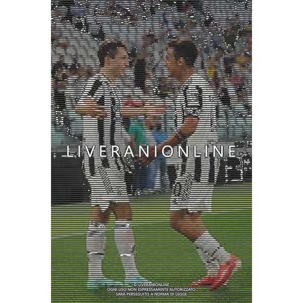 Torino 14.08.2021 Allianz Stadium Juventus vs Atalanta Amichevole pre campionato ©Manuela Viganti/Agenzia Aldo Liverani Nella foto: esultanza paulo dybala e federico chiesa dopo il gol