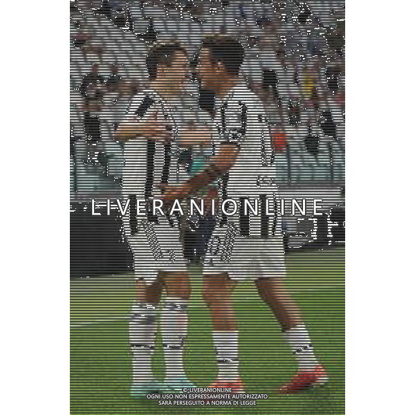 Torino 14.08.2021 Allianz Stadium Juventus vs Atalanta Amichevole pre campionato ©Manuela Viganti/Agenzia Aldo Liverani Nella foto: esultanza paulo dybala e federico chiesa dopo il gol