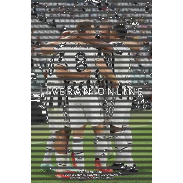 Torino 14.08.2021 Allianz Stadium Juventus vs Atalanta Amichevole pre campionato ©Manuela Viganti/Agenzia Aldo Liverani Nella foto: esultanza juventus dopo il gol di paulo dybala
