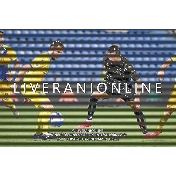 GriffoniE/LMedia - Trentaduesimi - Venezia vs Frosinone - Coppa Italia 2021/2022 15 agosto 2021 - Stadio Paolo Mazza, Ferrara, Italia Nella foto: Przemyslaw Szyminski (Frosinone) ostacolato da Francesco Forte (Venezia) @GriffoniE/LMedia/AGENZIA ALDO LIVERANI SASAS