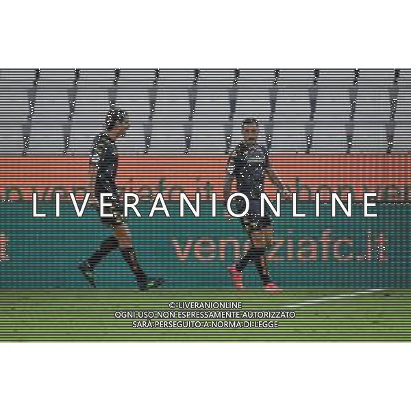 GriffoniE/LMedia - Trentaduesimi - Venezia vs Frosinone - Coppa Italia 2021/2022 15 agosto 2021 - Stadio Paolo Mazza, Ferrara, Italia Nella foto: Esultanza di Francesco Di Mariano (Venezia) dopo il gol del rigore @GriffoniE/LMedia/AGENZIA ALDO LIVERANI SASAS