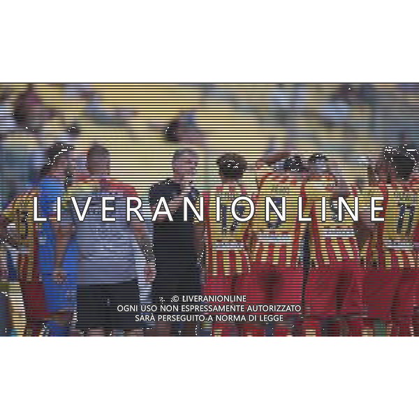 PARMA - LECCE TRENTADUESIMI COPPA ITALIA 15.08.2021 NELLA FOTO L\'ALLENATORE MARCO BARONI DURANTE IL COOLING BREAK CON I SUOI GIOCATORI ©SANTANDREA/AGENZIA ALDO LIVERANI SASAS