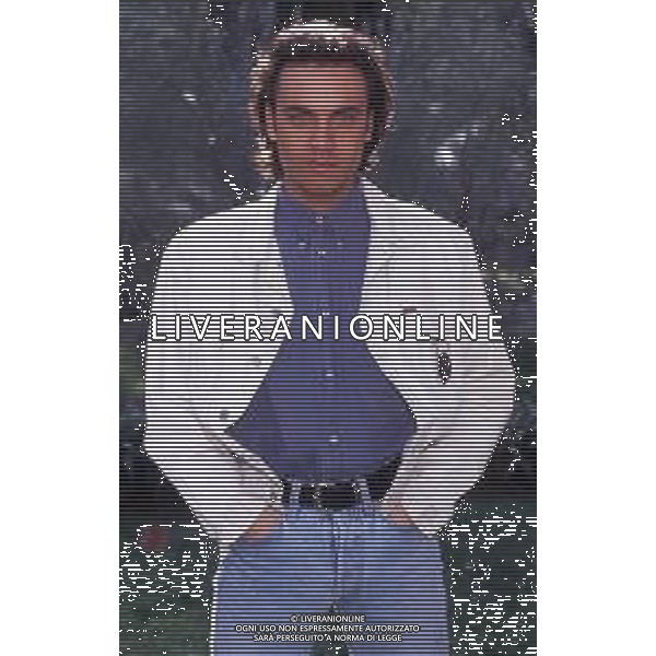 RETROSPETTIVA NEK CANTANTE NELLA FOTO NEK AL FESTIVAL DI SANREMO 1993 AG ALDO LIVERANI SAS