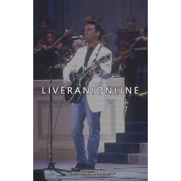 RETROSPETTIVA NEK CANTANTE NELLA FOTO NEK NELL\'ANNO 1997 AG ALDO LIVERANI SAS