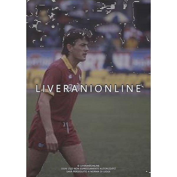 RETROSPETTIVA SERGIO DOMINI CALCIATORE NELLA FOTO SERGIO DOMINI CON LA MAGLIA DELLA ROMA AG ALDO LIVERANI SAS