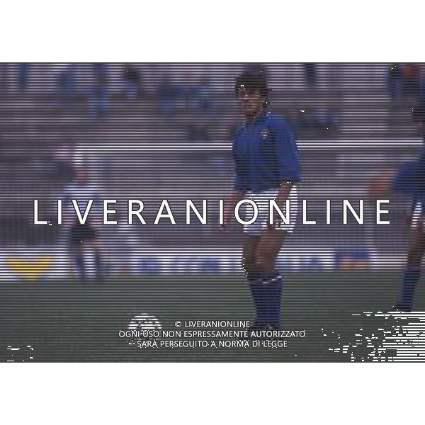 RETROSPETTIVA SERGIO DOMINI CALCIATORE NELLA FOTO SERGIO DOMINI CON LA MAGLIA DELLA NAZIONALE ITALIANA AG ALDO LIVERANI SAS