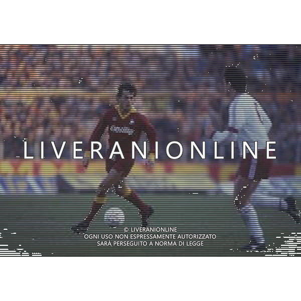 RETROSPETTIVA SERGIO DOMINI CALCIATORE NELLA FOTO SERGIO DOMINI CON LA MAGLIA DELLA ROMA AG ALDO LIVERANI SAS