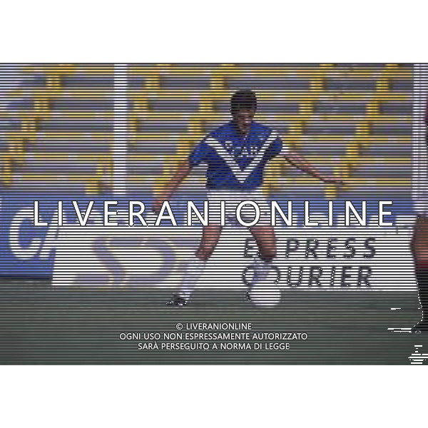 RETROSPETTIVA SERGIO DOMINI CALCIATORE NELLA FOTO SERGIO DOMINI CON LA MAGLIA DEL BRESCIA CALCIO AG ALDO LIVERANI SAS