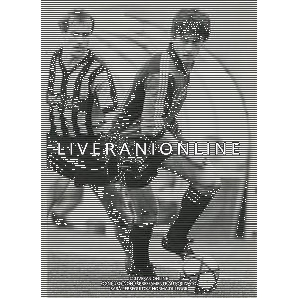 RETROSPETTIVA SERGIO DOMINI CALCIATORE NELLA FOTO SERGIO DOMINI CON LA MAGLIA DEL GENOA CALCIO AG ALDO LIVERANI SAS