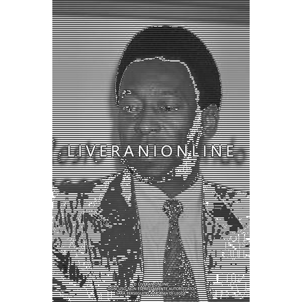 RETROSPETTIVA - PELE\' Edson Arantes do Nascimento CALCIATORE BRASILIANO Nella foto a Milano 23 ottobre 1990 alla presentazione della partita Brasile-Resto del Mondo, che si giocherà\' il 31 ottobre per festeggiare il suo 50mo compleanno © ARCHIVIO / AGENZIA ALDO LIVERANI SAS